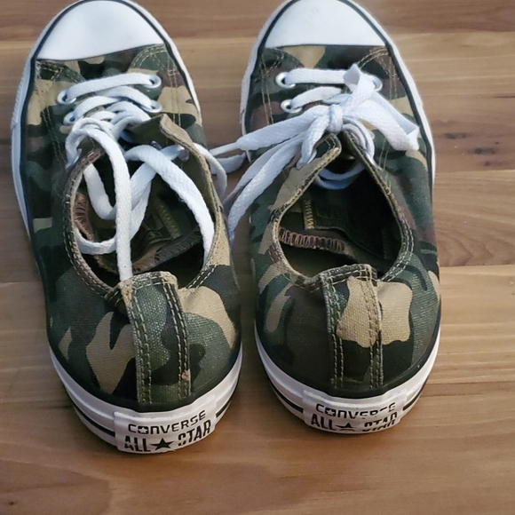 army fatigue converse sneakers